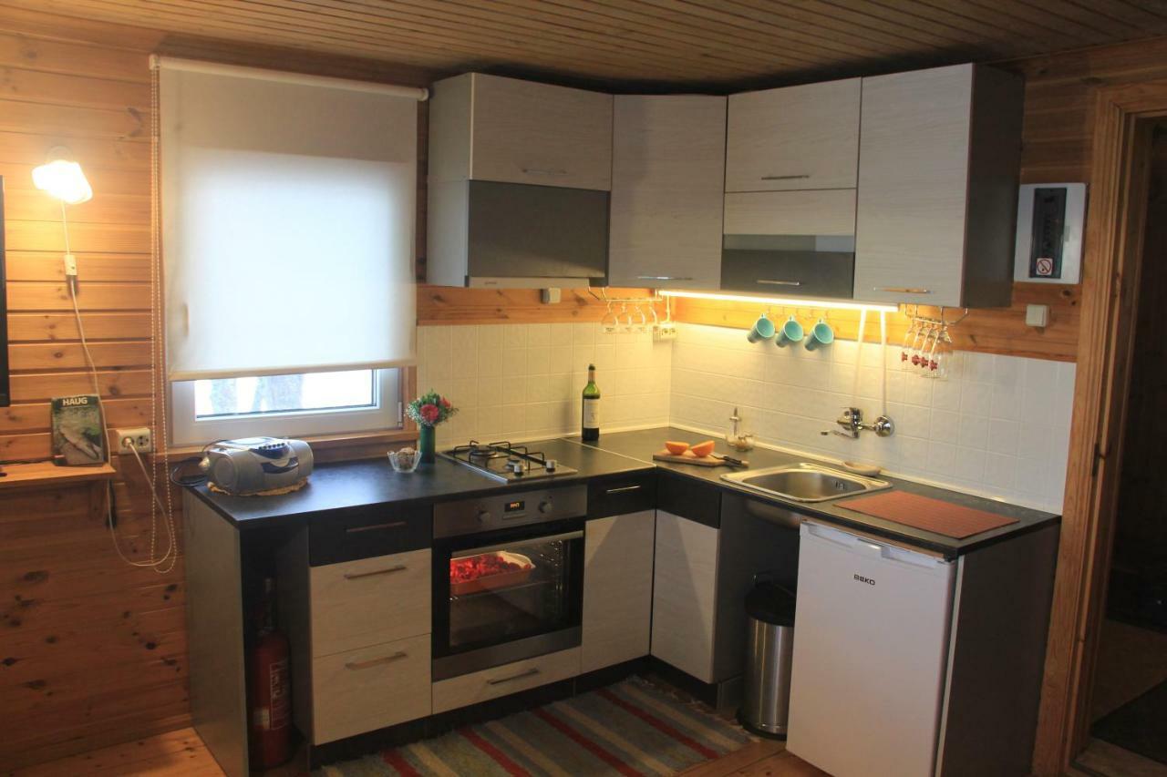 Kapteni Holiday House Paatsalu Екстер'єр фото